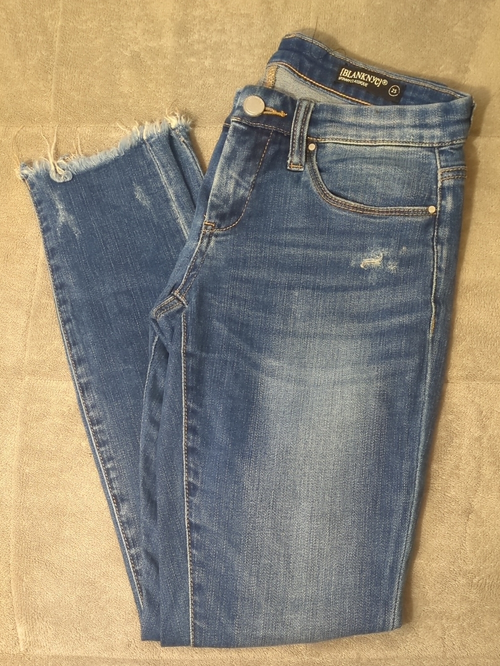 BLANKNYC  denim size 25 Skinny Classique color Blue